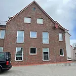 Muehlenstrasse 19 50227 Apartamento