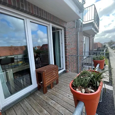 Muehlenstrasse 19 50227 Апартаменты