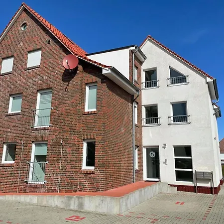 Muehlenstrasse 19 50227 * Carolinensiel